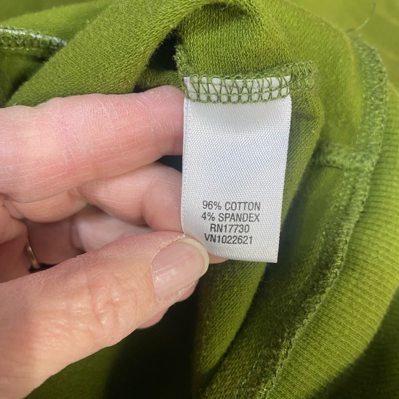 Merona long sleeve pullover shirt, sweatshirt with pockets and drawstring ties. - Picture 6 of 11